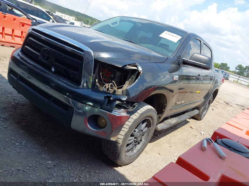 2013 TOYOTA TUNDRA GRADE 5.7L V8 - 5TFDW5F18DX310679