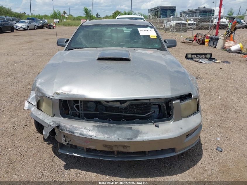 2008 Ford Mustang Gt Deluxe/Gt Premium VIN: 1ZVHT82H185146897 Lot: 42964912