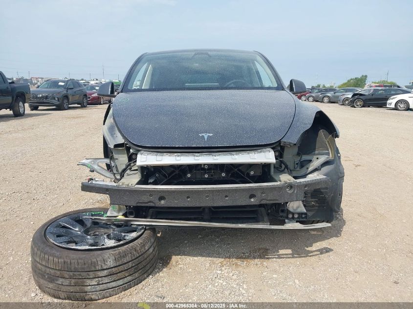 2023 Tesla Model Y Awd/Long Range Dual Motor All-Wheel Drive VIN: 7SAYGDEE8PF893950 Lot: 42965304