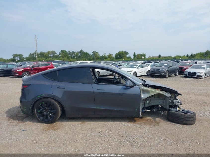 2023 Tesla Model Y Awd/Long Range Dual Motor All-Wheel Drive VIN: 7SAYGDEE8PF893950 Lot: 42965304