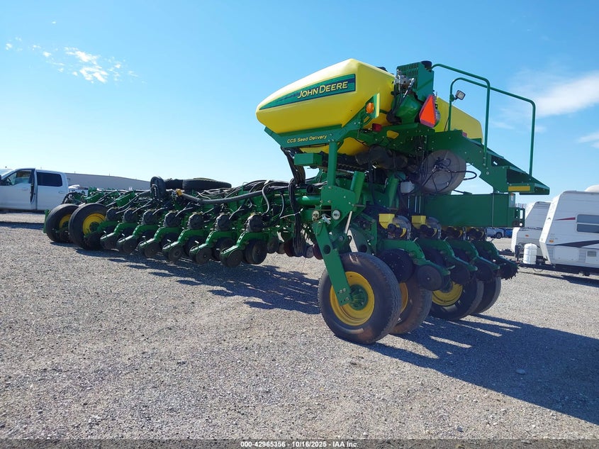 2015 John Deere 1770Nt Planter*Rb Sale* 1A01770CEDM755623 photo #4