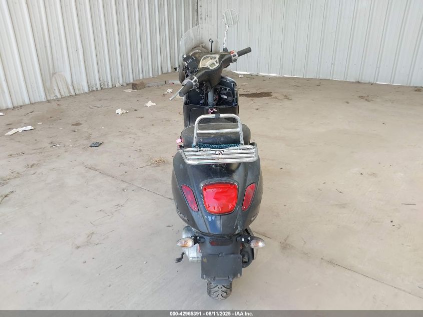 2021 Vespa Primavera/Sprint 50 VIN: ZAPCA06B4M5102329 Lot: 42965391