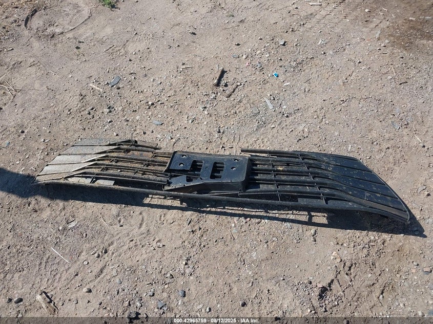 2024 TOYOTA SIENNA LE 5TDKSKFC8RS25D694