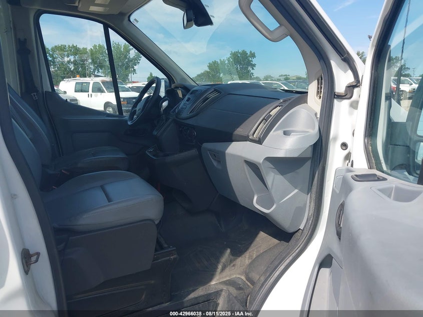 2018 Ford Transit-250 3.7 T-250 White Lot 111042966038 Vin 1FTYR1CM3JKA10900