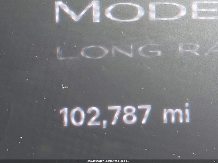 2018 Tesla Model 3 Long Range/Mid Range VIN: 5YJ3E1EA4JF021040 Lot: 42966467