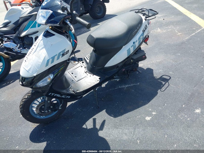 VIN: HZ2TABGF3R1006920 2024 TAZH MOPED