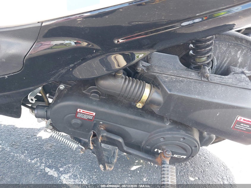 VIN: HZ2TABGF3R1006920 2024 TAZH MOPED