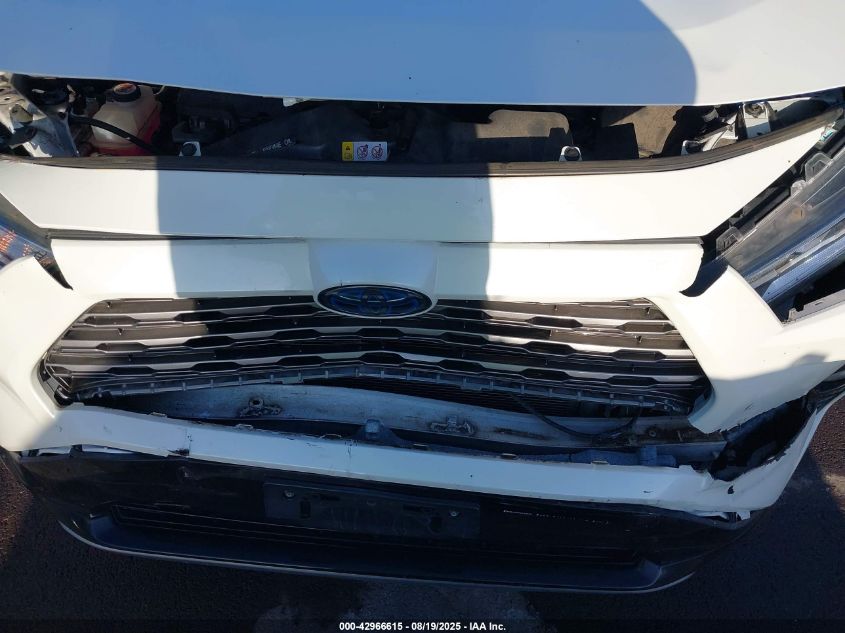 2020 Toyota Rav4 Hybrid Xse VIN: 2T3EWRFVXLW099731 Lot: 42966615