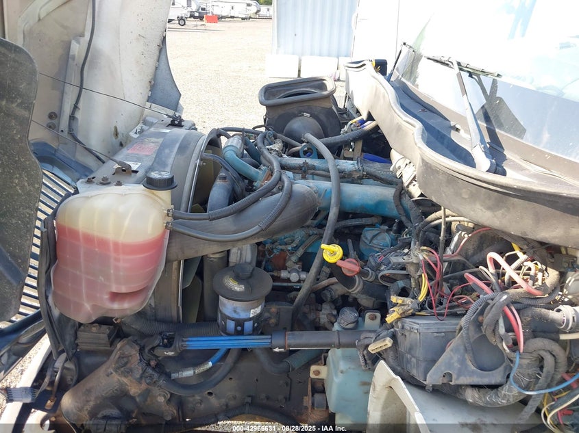 2006 International 4000 4300 VIN: 1HTMMAAL36H215888 Lot: 42966631