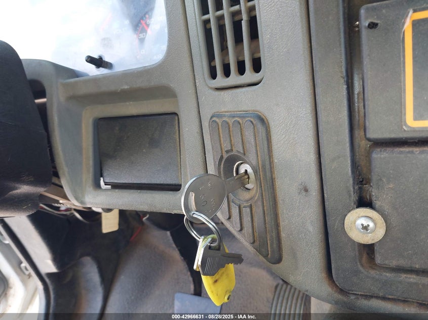 2006 International 4000 4300 VIN: 1HTMMAAL36H215888 Lot: 42966631