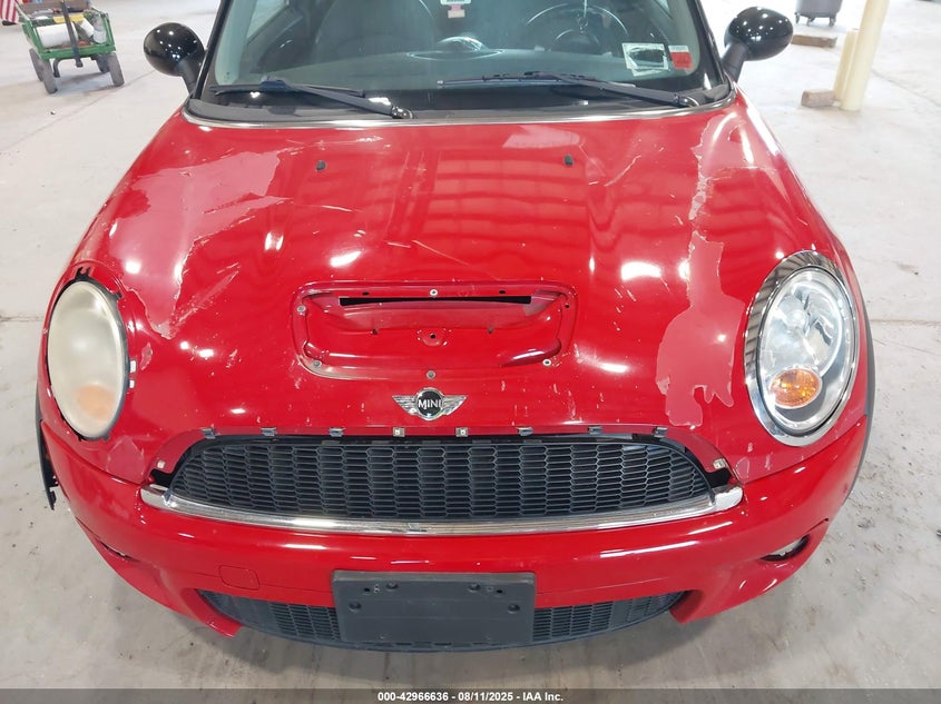 2009 Mini Cooper S VIN: WMWMF73589TW83638 Lot: 42966636