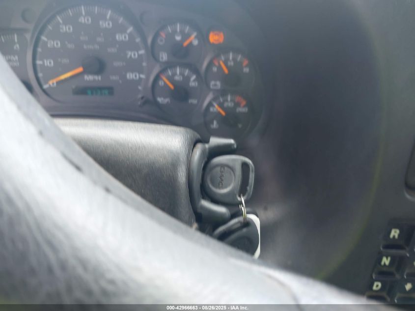 2005 GMC C7500 C7C042 VIN: 1GDM7C1315F530694 Lot: 42966663