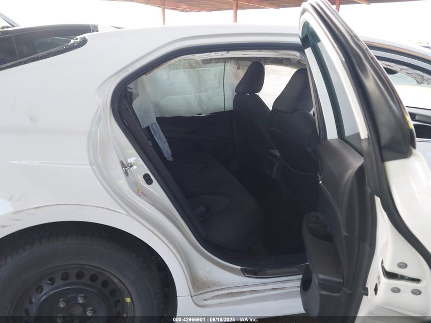 2019 Toyota Camry Hybrid Le VIN: 4T1B31HK8KU510678 Lot: 42966901