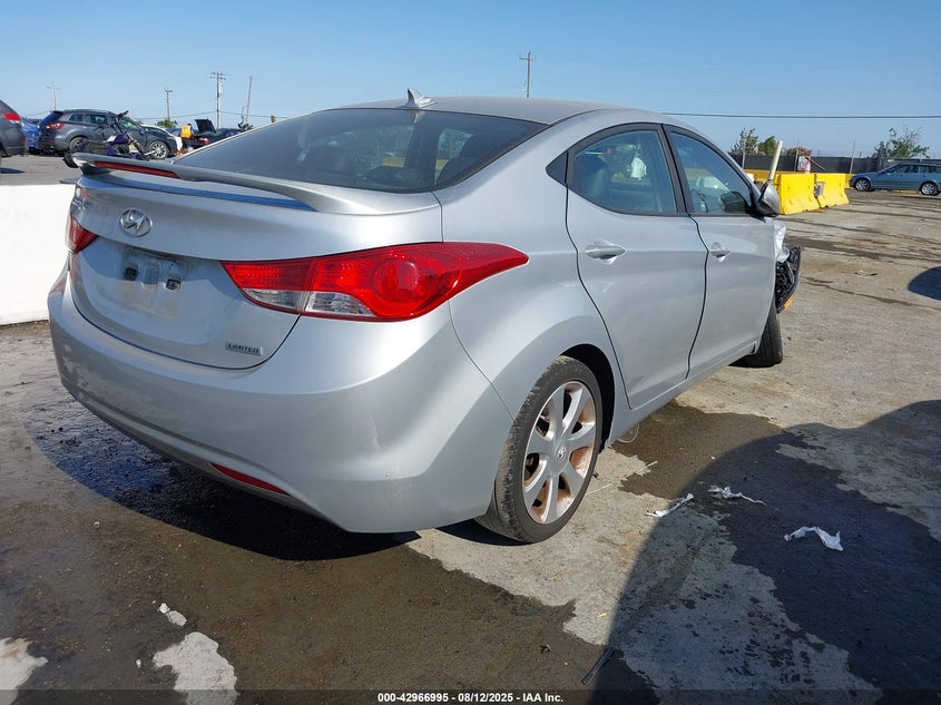 2013 HYUNDAI ELANTRA LIMITED - 5NPDH4AE0DH411676