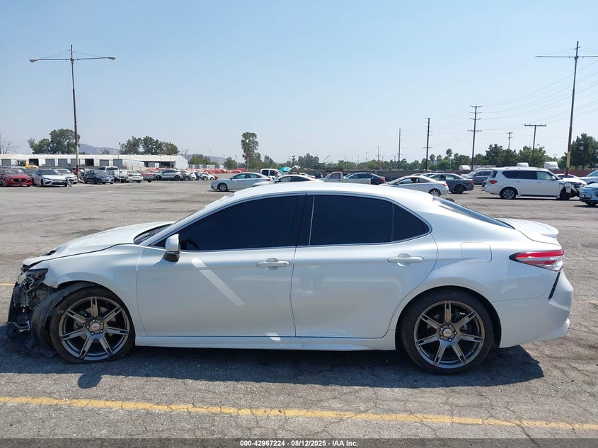 2018 TOYOTA CAMRY XSE - 4T1B61HK0JU078495