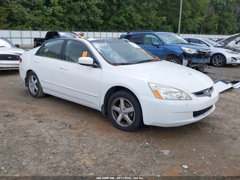 2005 Honda Accord 2.4 Ex white sedan gasoline 1HGCM56855A010781 photo #1