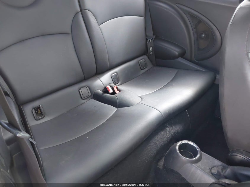 2011 Mini Cooper S VIN: WMWSV3C59BTY22068 Lot: 42968107