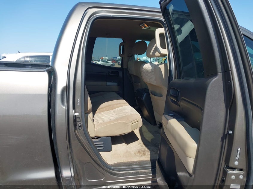 5TFRM5F15AX005244 2010 TOYOTA TUNDRA photo no. 8