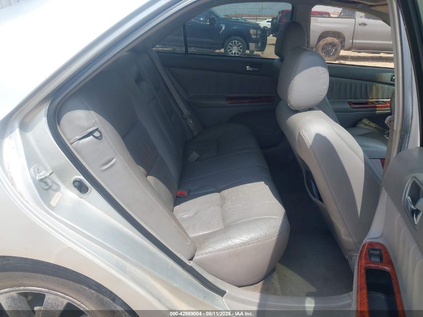 2003 Toyota Camry Xle V6 VIN: 4T1BF32K63U555261 Lot: 42969004