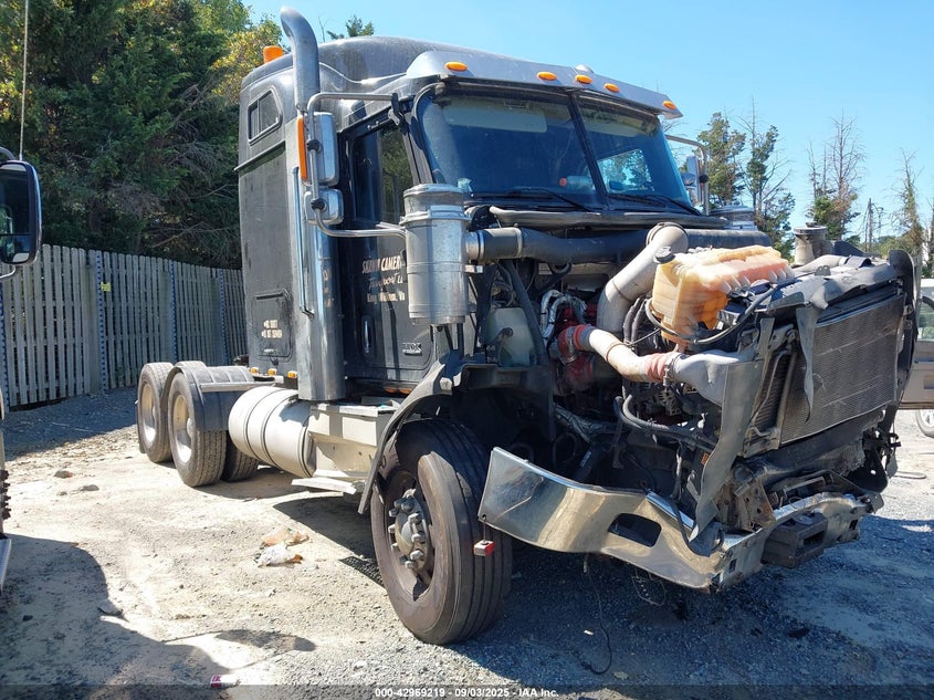 3HSDTAPT7KN750589 INTERNATIONAL HX620 Photo 1