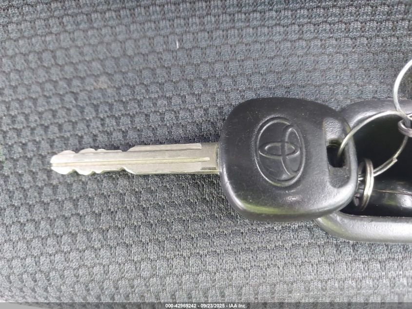 2007 Toyota Matrix Xr VIN: 2T1KR30E97C683005 Lot: 42969242