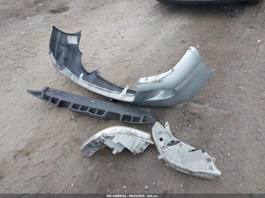 2007 Toyota Matrix Xr VIN: 2T1KR30E97C683005 Lot: 42969242