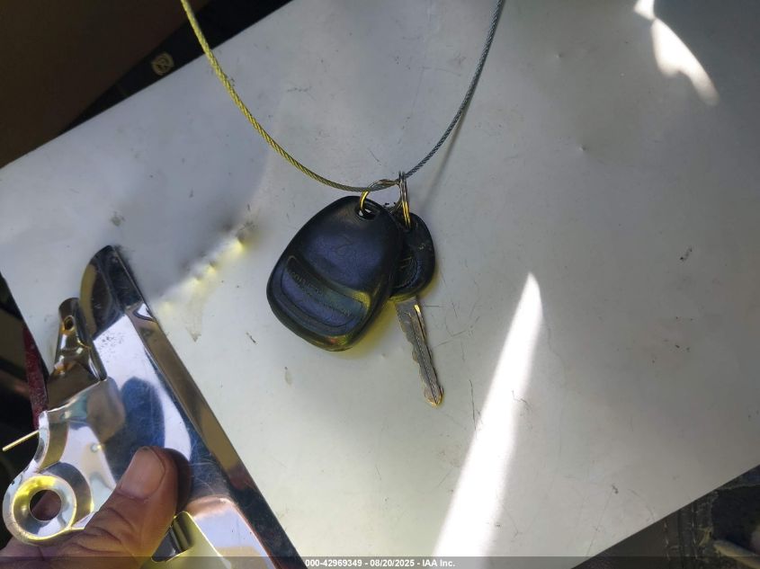 2005 Chevrolet Suburban 1500 Lt VIN: 3GNFK16Z25G289392 Lot: 42969349