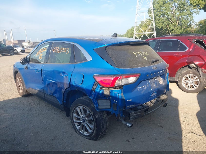2021 FORD ESCAPE SE - 1FMCU0G6XMUA33786