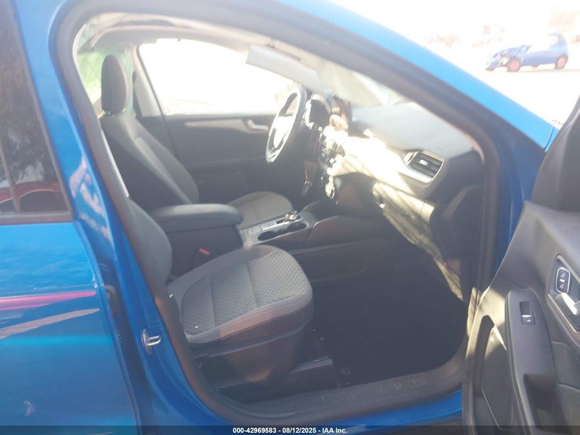 2021 FORD ESCAPE SE - 1FMCU0G6XMUA33786