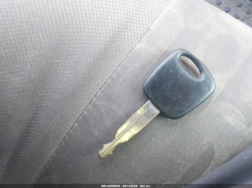 2005 Ford Focus Zx4 VIN: 1FAFP34N75W185820 Lot: 42969649