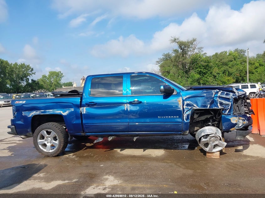 2017 Chevrolet Silverado 1500 2Lt VIN: 3GCUKREC7HG372123 Lot: 42969810