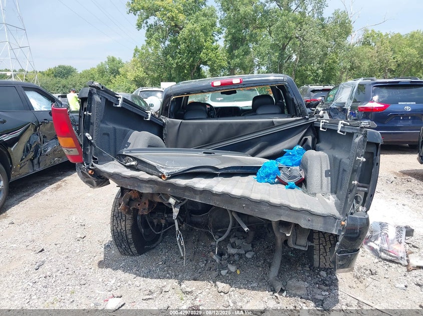 1999 Chevrolet Silverado 1500 Ls VIN: 2GCEC19T0X1194057 Lot: 42970329