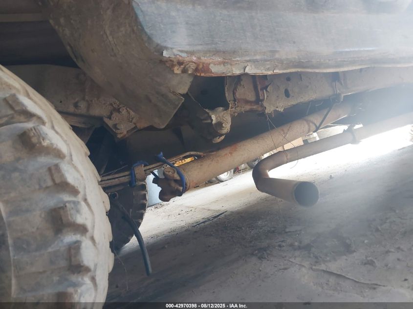 1996 Ford F150 VIN: 2FTEF14H1TCA70467 Lot: 42970398