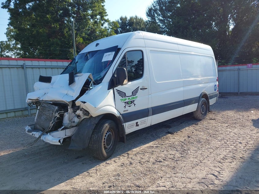 2013 Freightliner Sprinter 2500 white van diesel WDYPE8CC4D5740359 photo #3