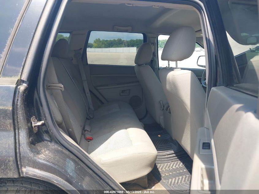 2007 Jeep Grand Cherokee Laredo VIN: 1J8GR48K17C640169 Lot: 42971059