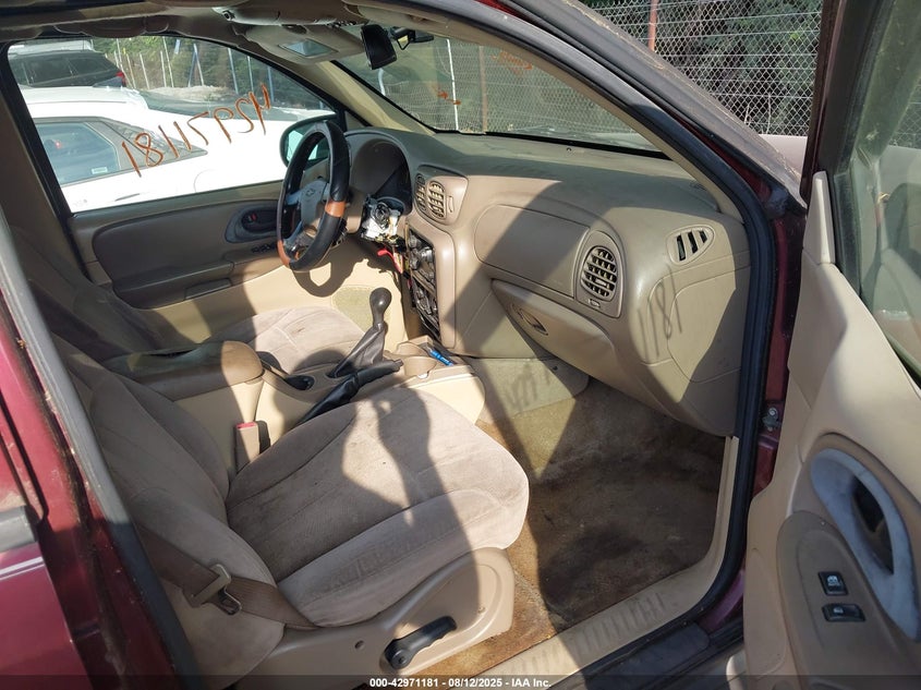 1GNDS13S542355620 2004 CHEVROLET TRAILBLAZER photo no. 5