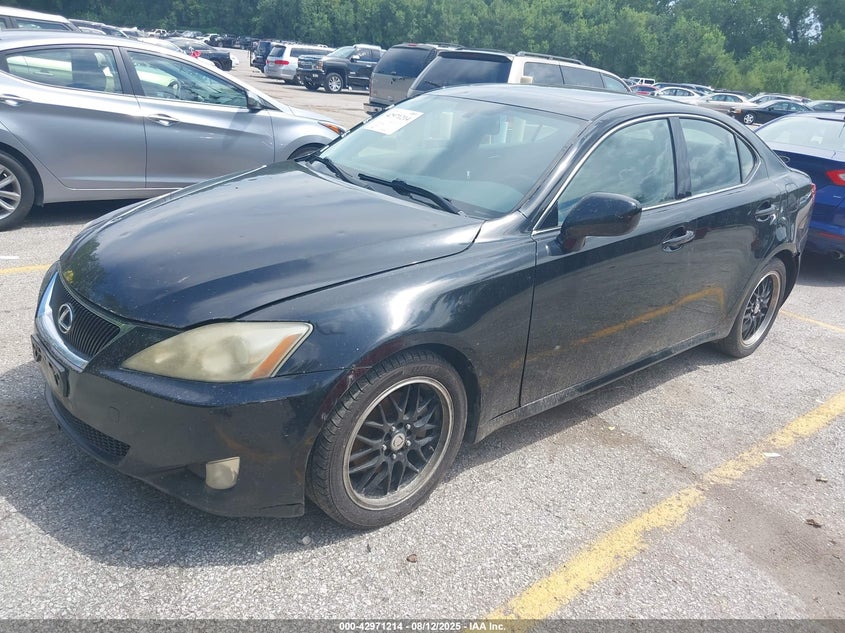 JTHCK262275015106 2007 LEXUS IS photo no. 2