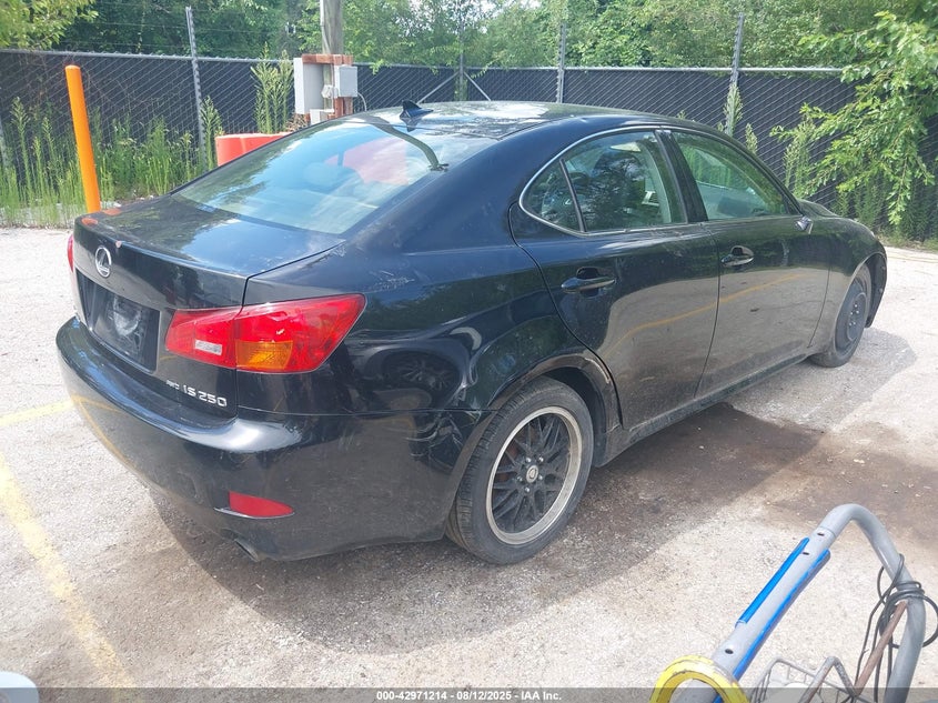 JTHCK262275015106 2007 LEXUS IS photo no. 4