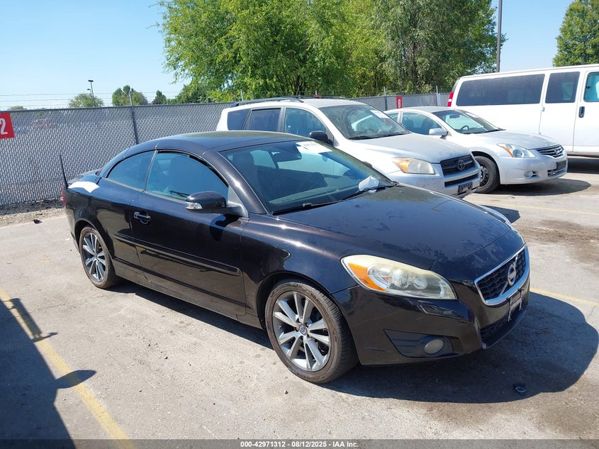 YV1672MC2BJ107130 2011 Volvo C70 T5 auction photo 1