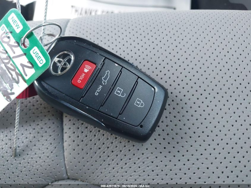 2025 Toyota Highlander - 5TDKDRAH9SS551145