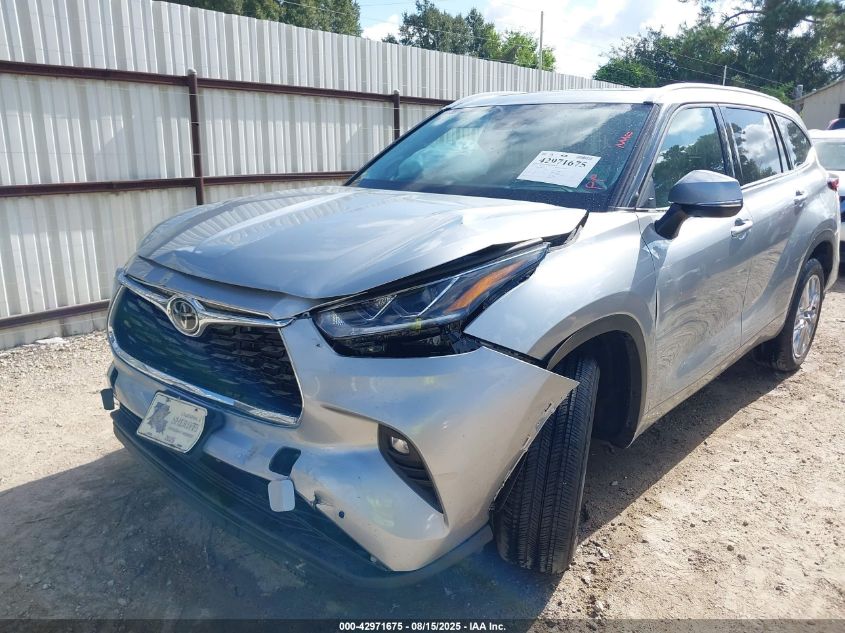 2025 Toyota Highlander - 5TDKDRAH9SS551145