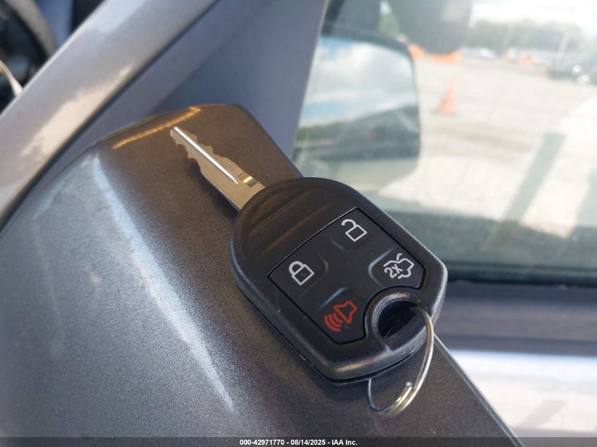 2009 Ford Escape Limited VIN: 1FMCU04GX9KA10492 Lot: 42971770