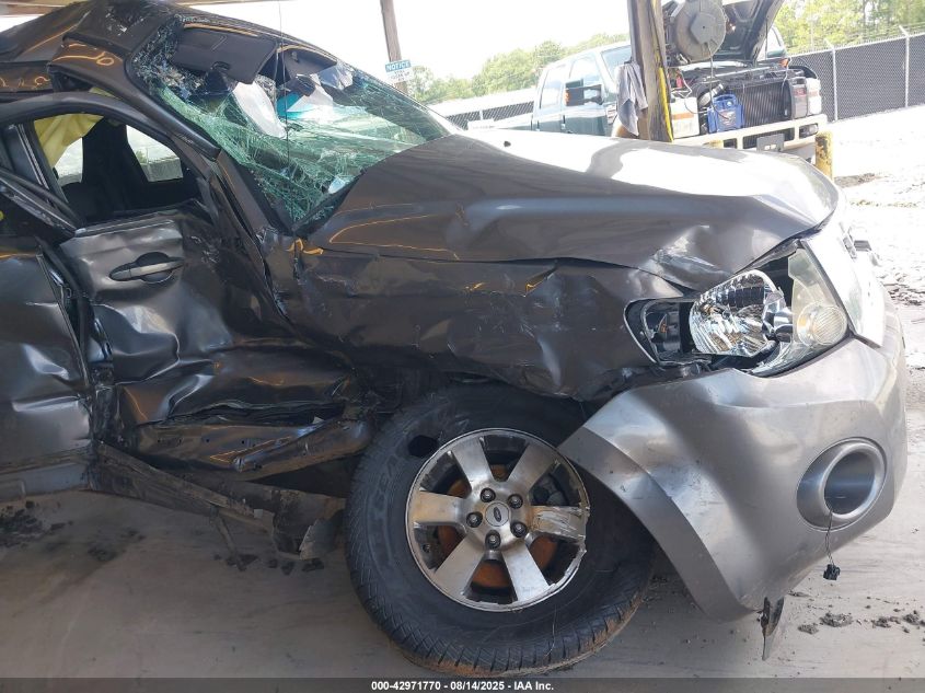 2009 Ford Escape Limited VIN: 1FMCU04GX9KA10492 Lot: 42971770