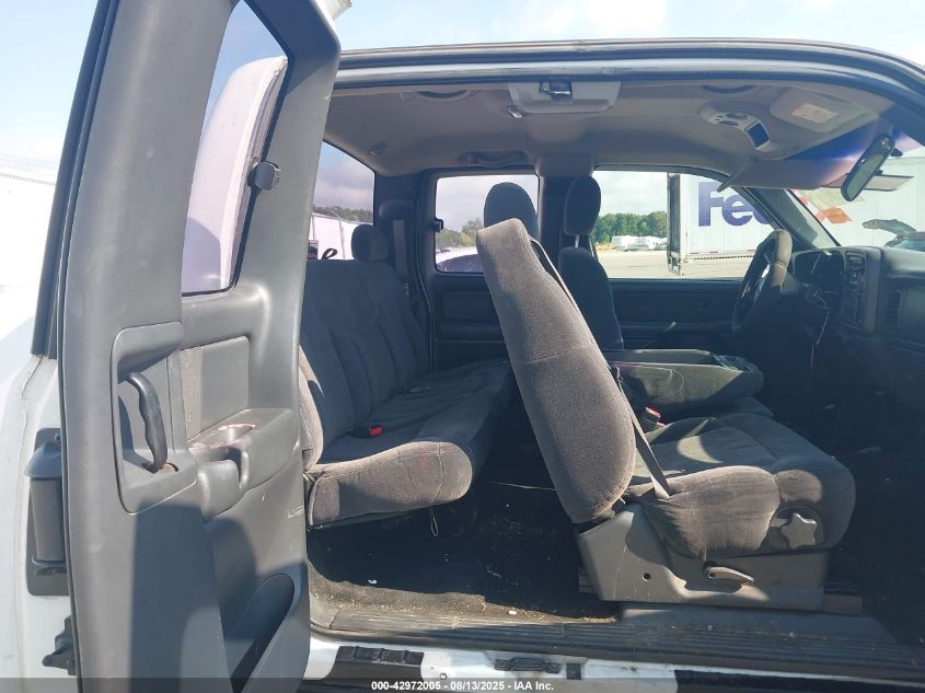 2002 Chevrolet Silverado 1500 Ls VIN: 2GCEC19W421385502 Lot: 42972005