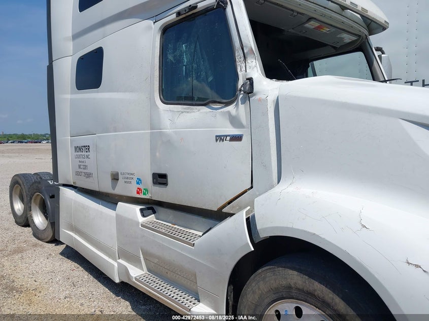 2019 Volvo Vnl VIN: 4V4NC9EH1KN197562 Lot: 42972453