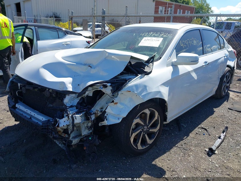 1HGCR3F01HA019661 2017 HONDA ACCORD photo no. 2