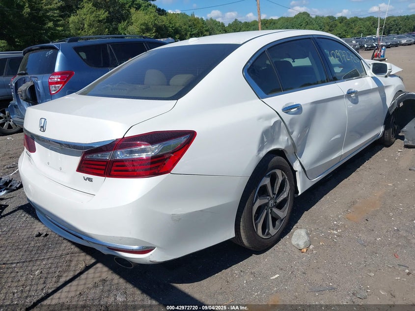 1HGCR3F01HA019661 2017 HONDA ACCORD photo no. 4