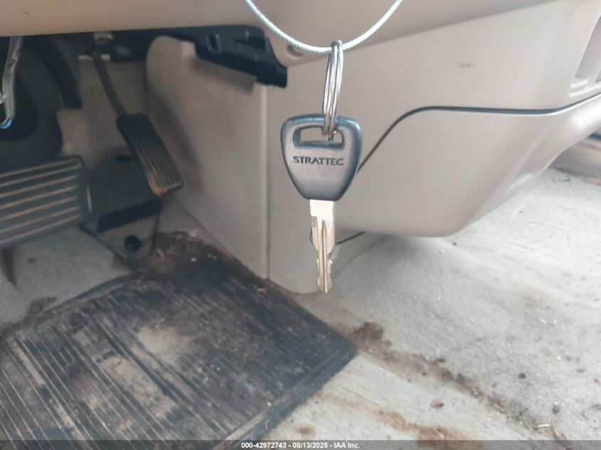 1998 Honda Odyssey Ex/Lx VIN: JHMRA386XWC001922 Lot: 42972743