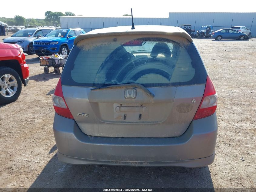 2007 Honda Fit Sport VIN: JHMGD38617S037746 Lot: 42972864