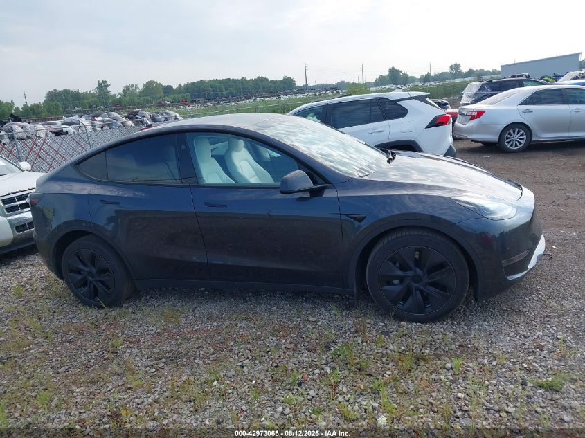 2024 Tesla Model Y Long Range Dual Motor All-Wheel Drive VIN: 7SAYGDEE2RF190864 Lot: 42973065